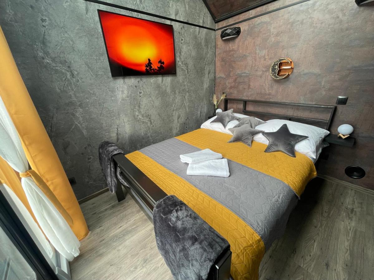 Moon Hill'S Lord Apartment Jezow Sudecki Ngoại thất bức ảnh